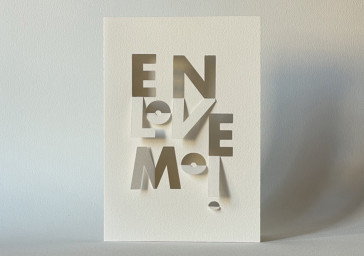Enlove moi